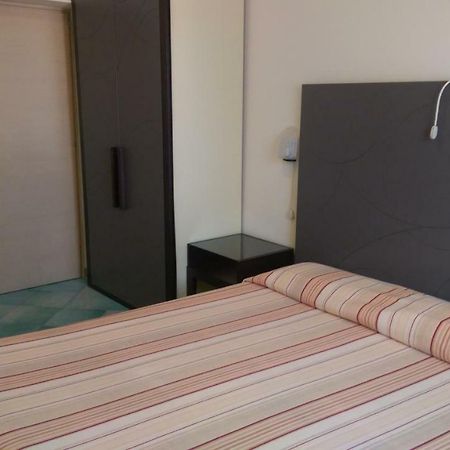 Albergo Villa Anna Anzio Exteriör bild